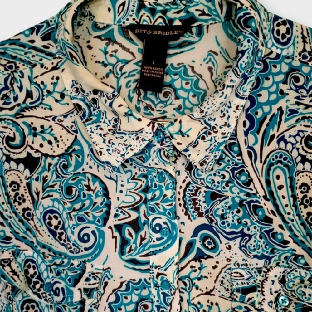 BIT & BRIDLE Womens Top Sz L Long Sleeve‎ Button Down Shirt Blue Paisley Print - Picture 9 of 13